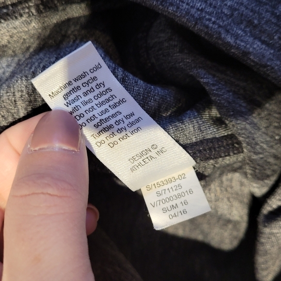 WOMEN'S Athleta Excursion Tight Jogger Leggings Size small dark grey rib knit - Picture 14 of 15